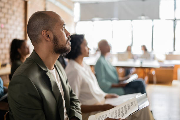 Photo-of-people-in-a-classroom-setting