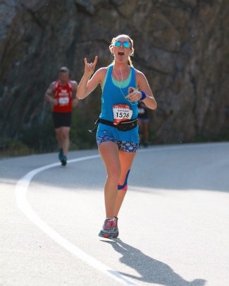 Kathleen Goggins running a race